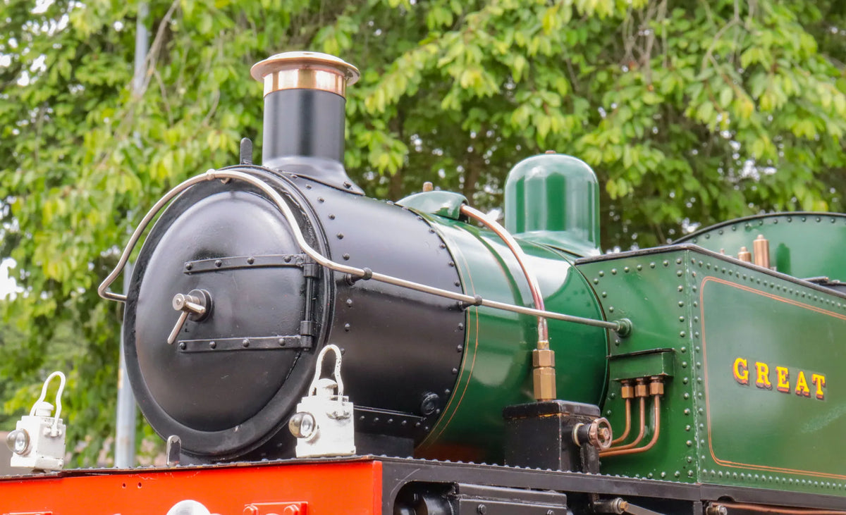 5 inch gauge Super Simplex 0-6-0T