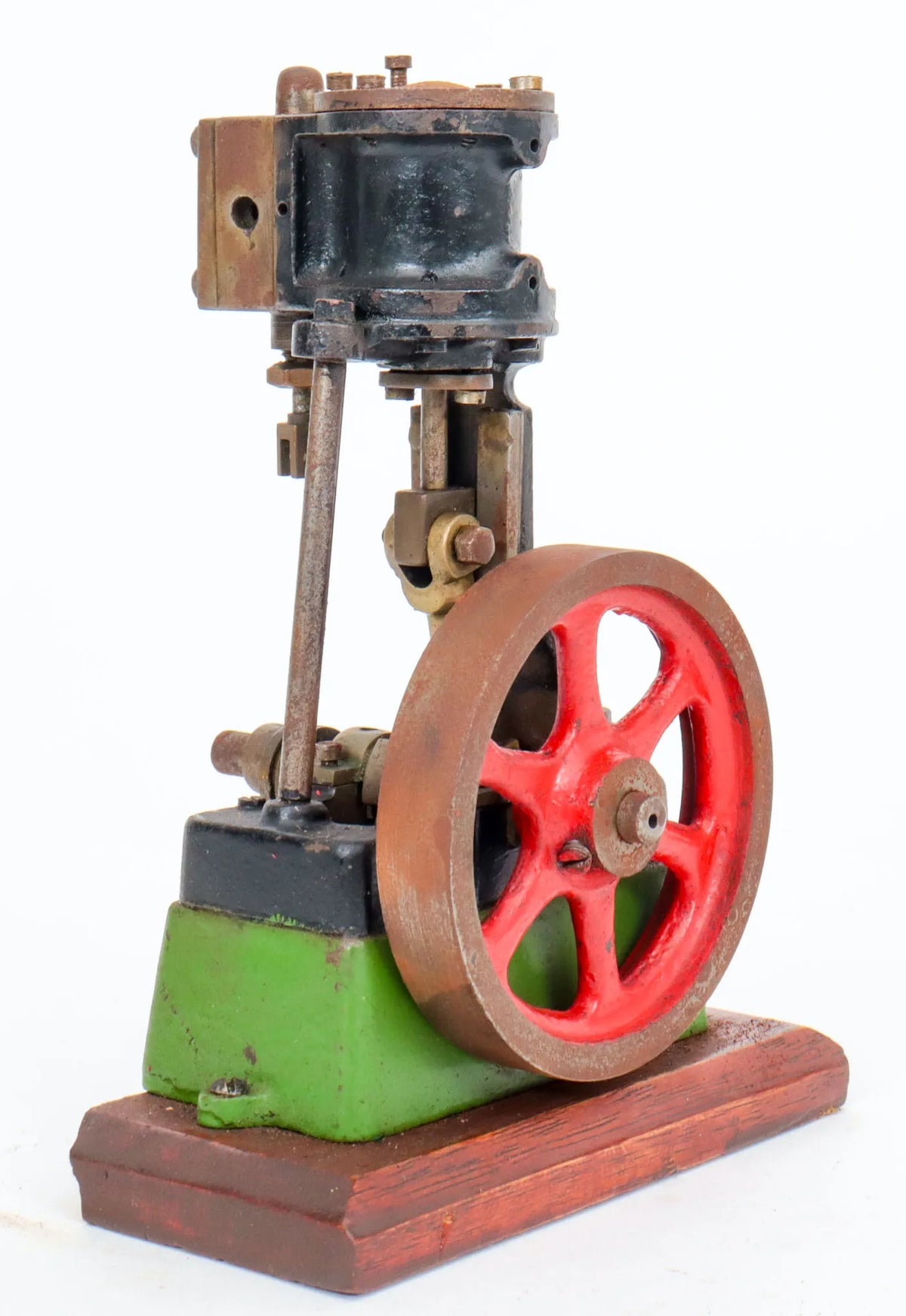 Pre-war Stuart 10V vertical engine