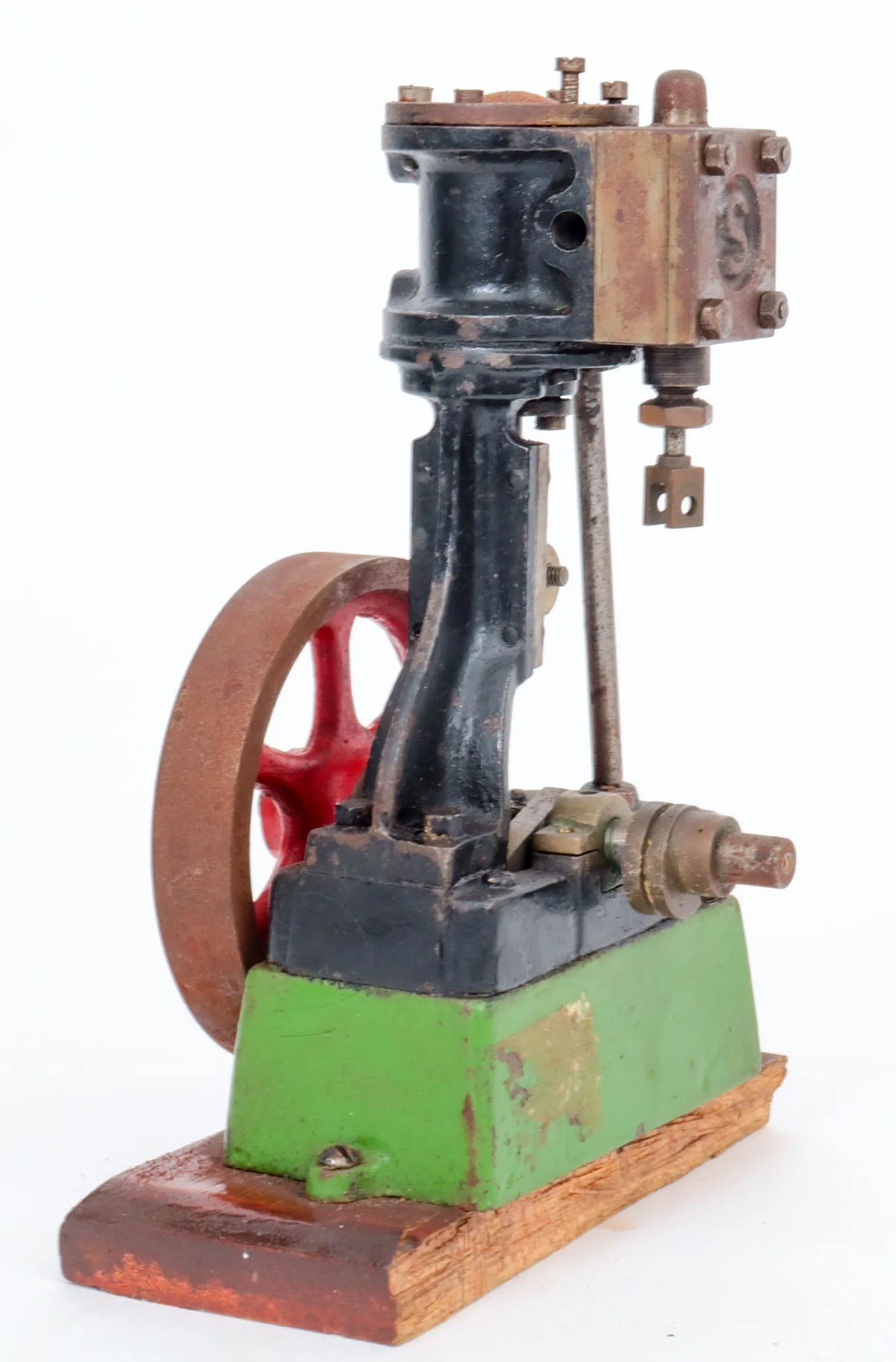 Pre-war Stuart 10V vertical engine