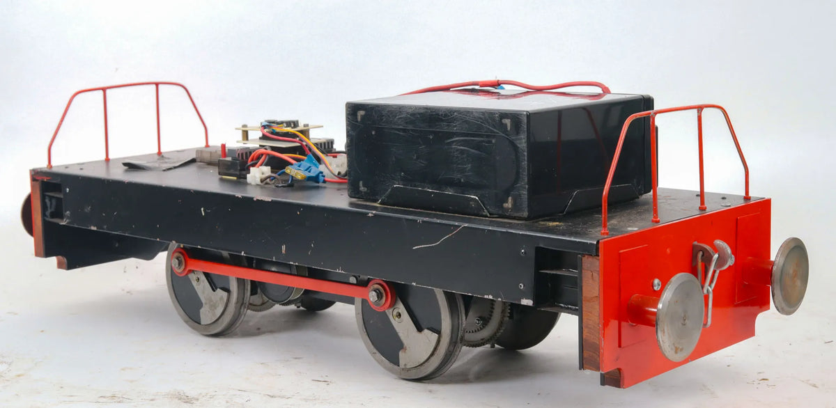 5 inch gauge freelance battery-electric shunter