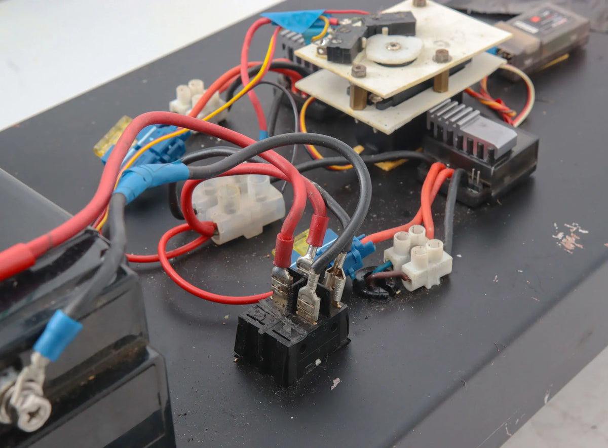 5 inch gauge freelance battery-electric shunter