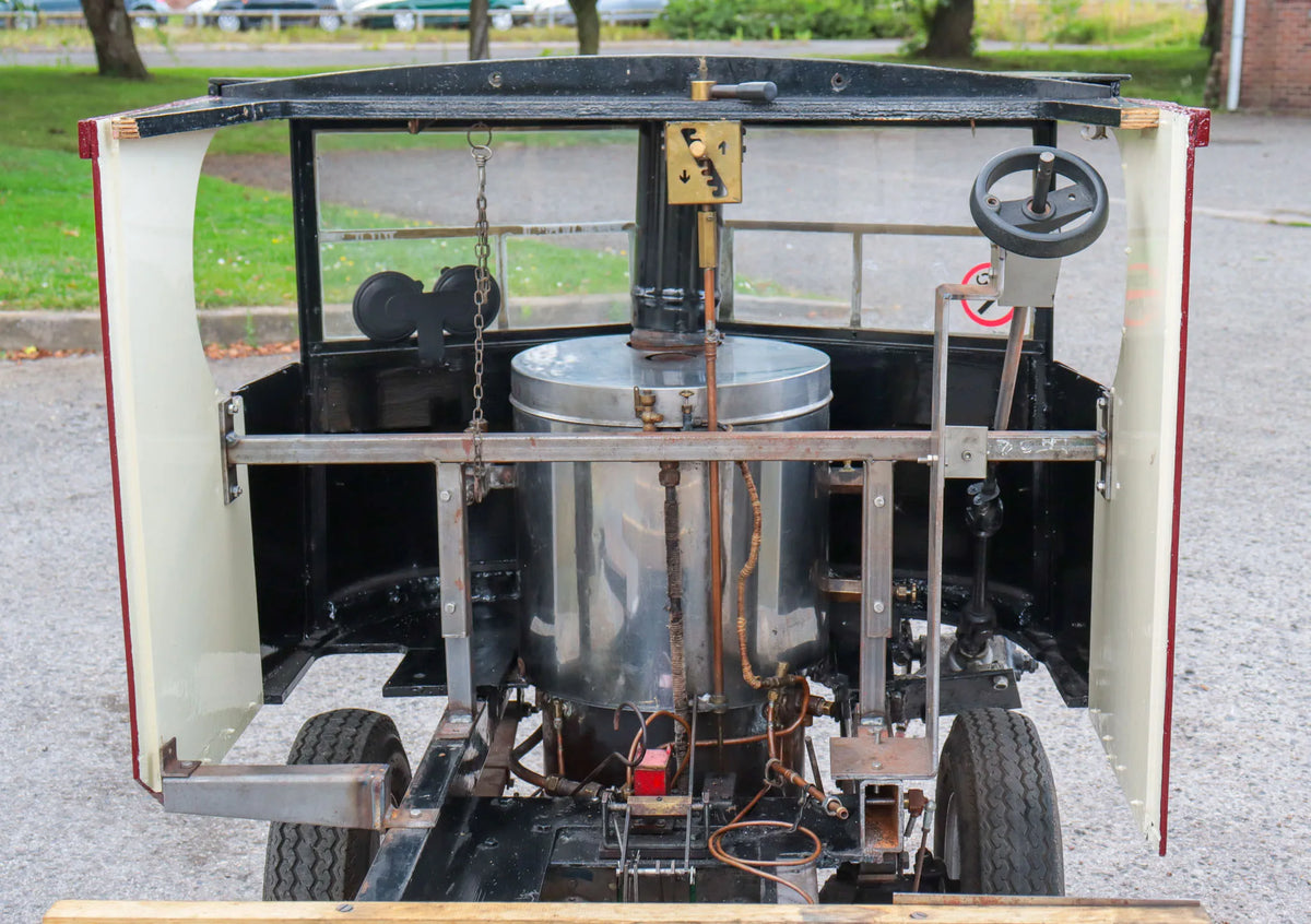 4 1/2 inch scale Sentinel steam wagon
