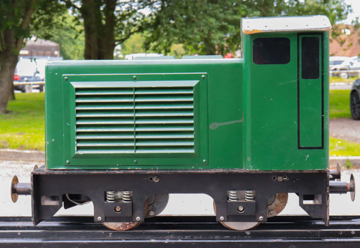 5 inch gauge AME "Xcaliber" 0-4-0 battery electric shunter