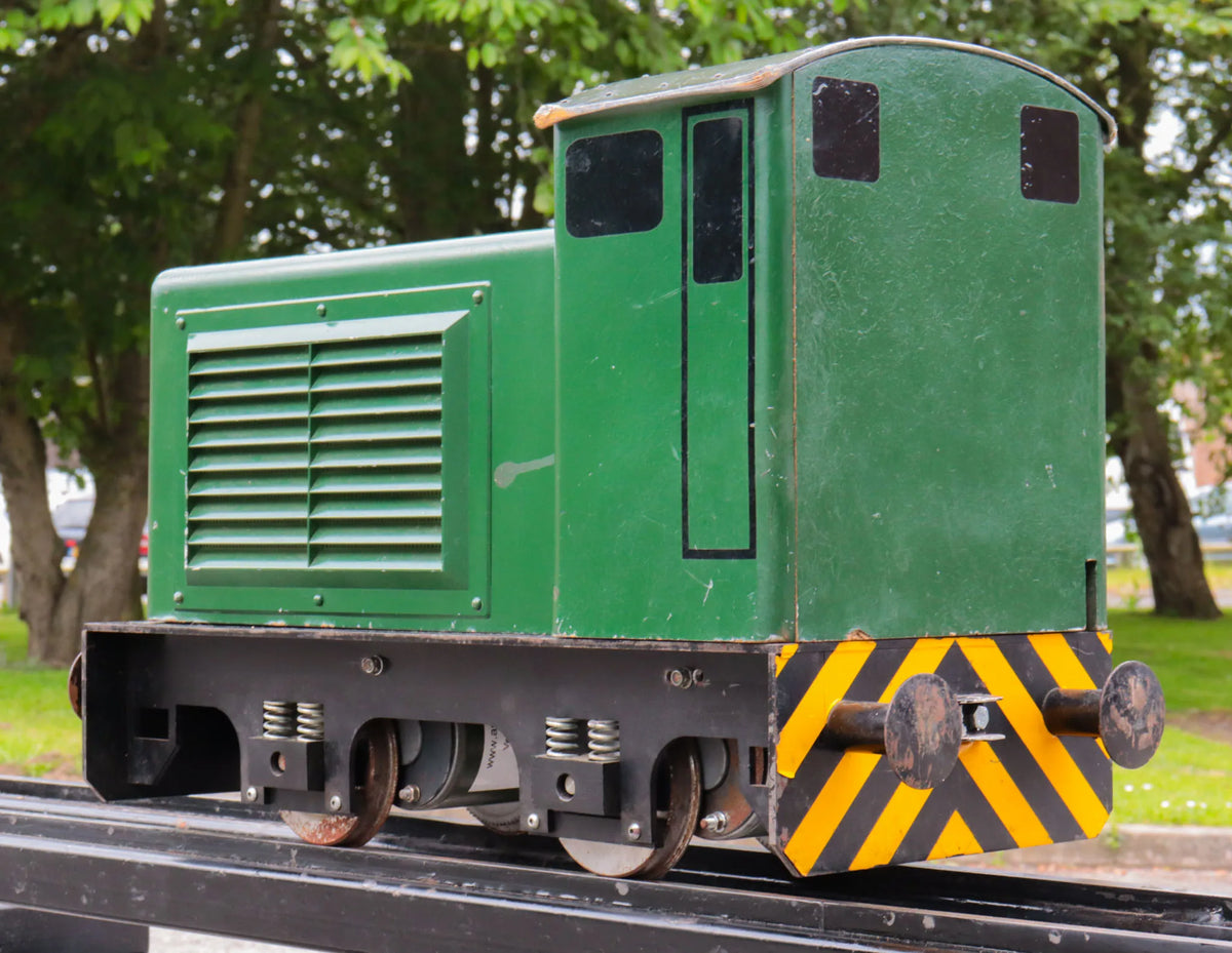 5 inch gauge AME "Xcaliber" 0-4-0 battery electric shunter