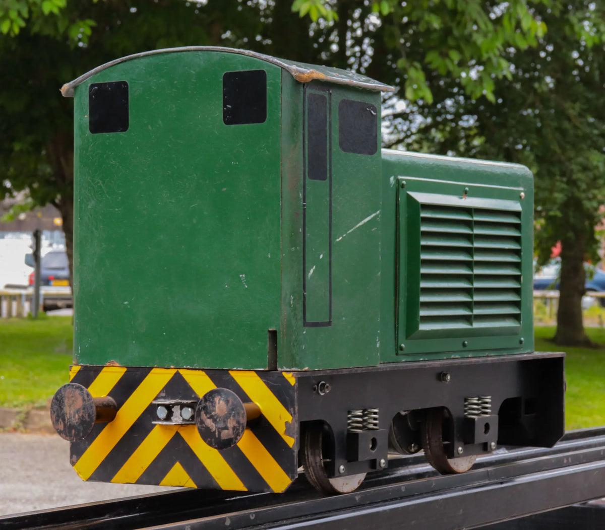 5 inch gauge AME "Xcaliber" 0-4-0 battery electric shunter