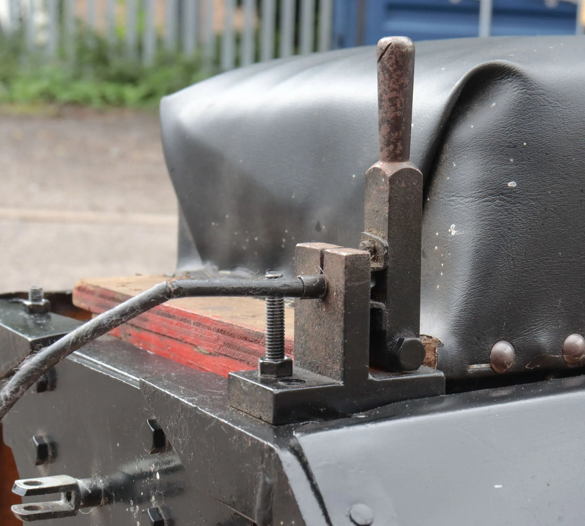 5 inch gauge raised level driving truck