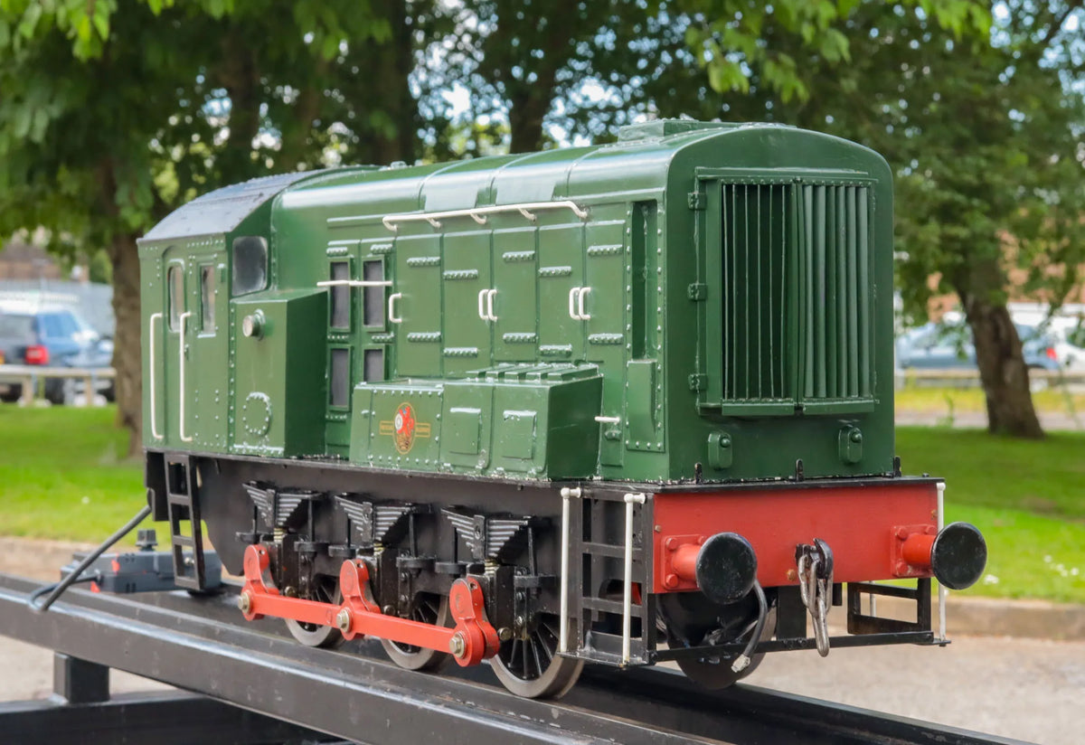 5 inch gauge Class 08 shunter
