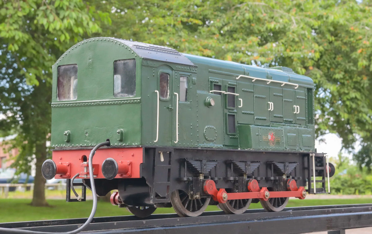 5 inch gauge Class 08 shunter
