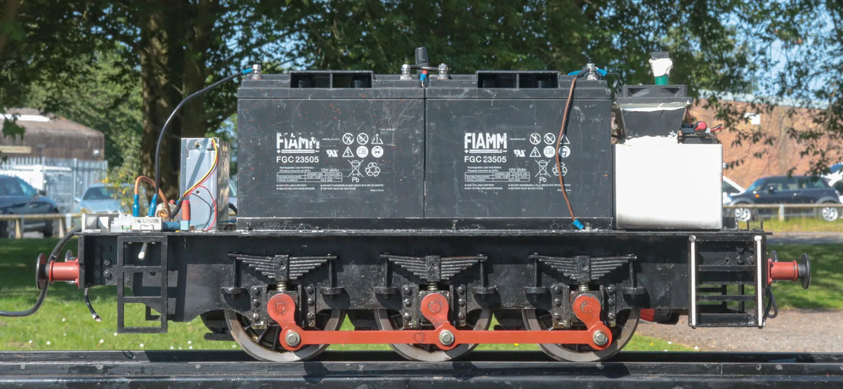 5 inch gauge Class 08 shunter