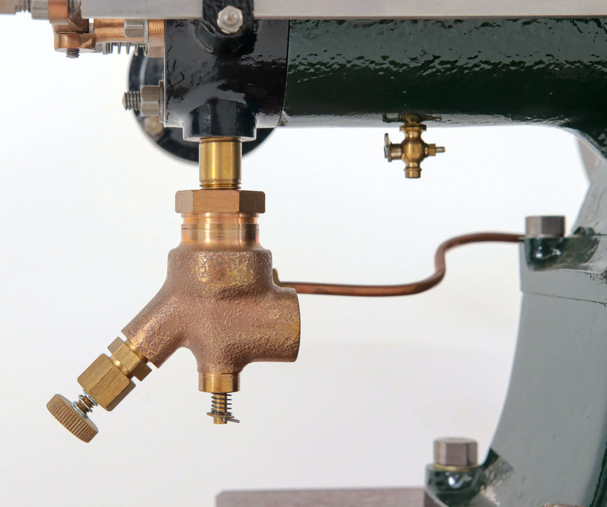 Red Wing'' open crank engine