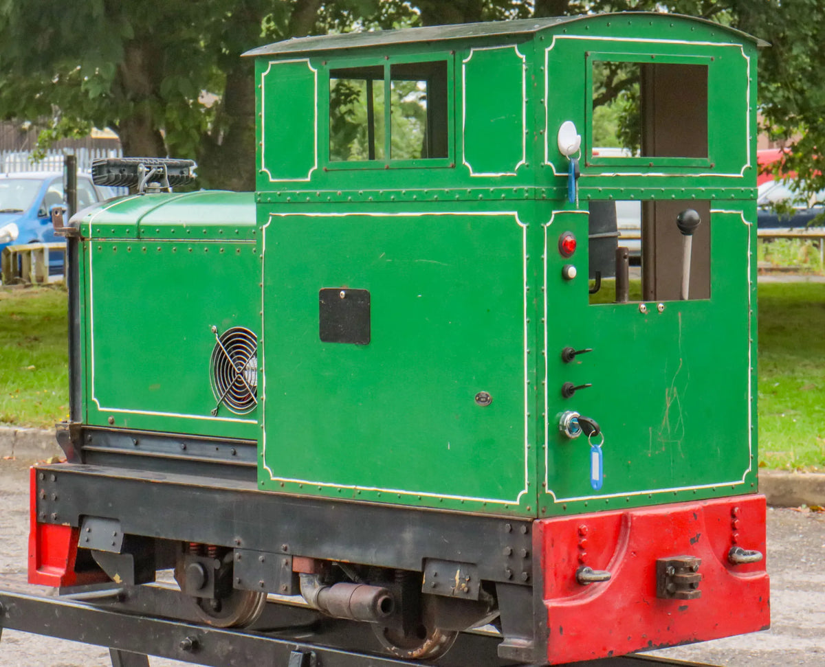 7 1/4 inch gauge petrol hydraulic shunter