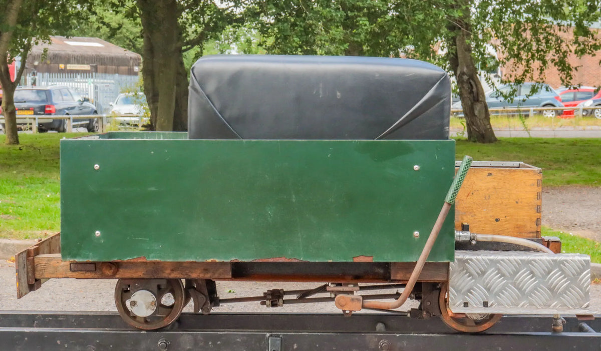 7 1/4 inch gauge braked tender