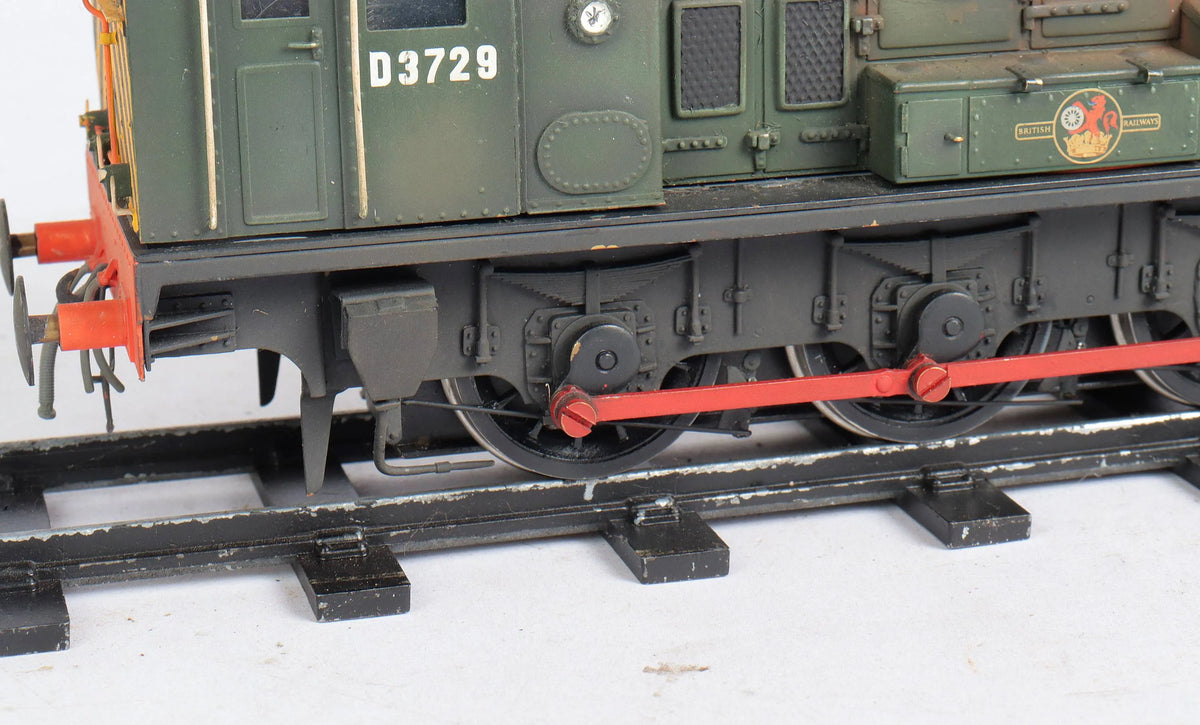 O-gauge Class 08 shunter