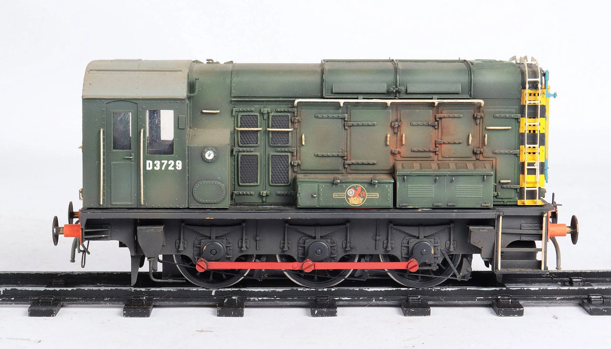 O-gauge Class 08 shunter