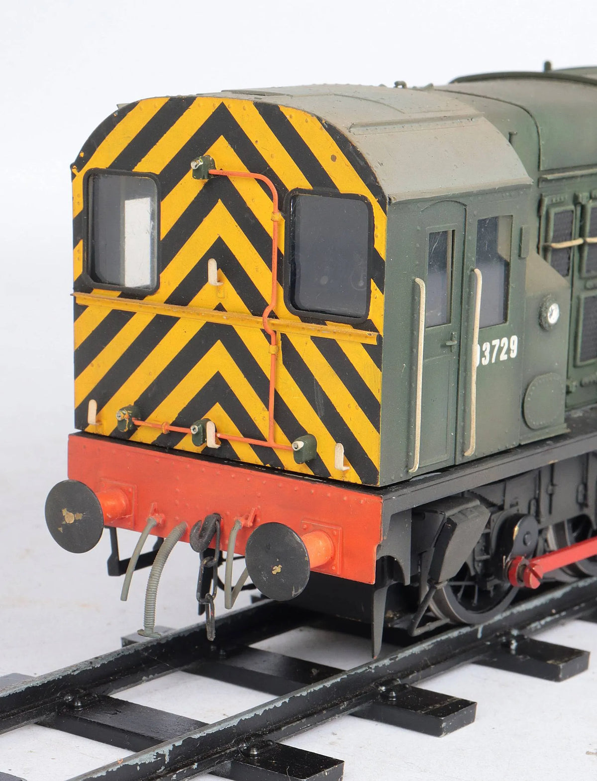 O-gauge Class 08 shunter