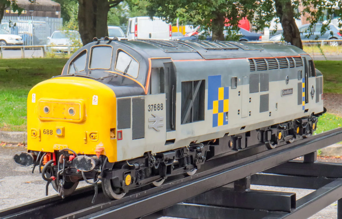 5 inch gauge Class 37 "Great Rocks" battery-electric