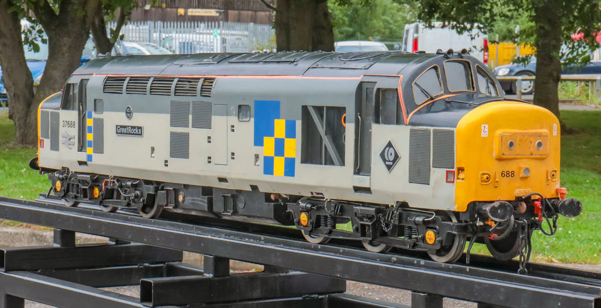 5 inch gauge Class 37 "Great Rocks" battery-electric