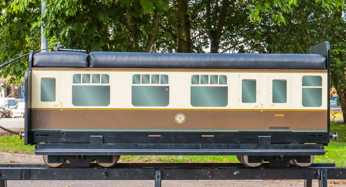 7 1/4 inch gauge AME Mk1 coach