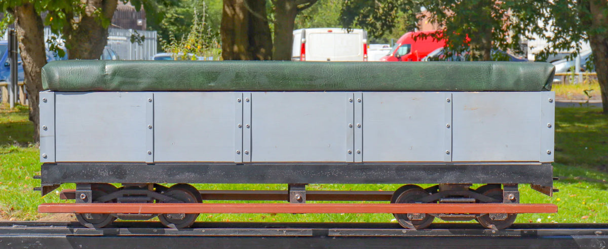 5 inch gauge Ride On Railways ground level riding truck