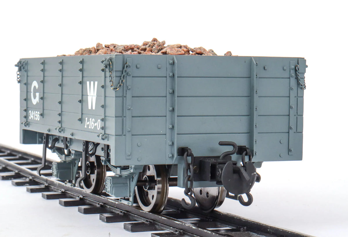 Six 32/45mm narrow gauge Welshpool & Llanfair wagons