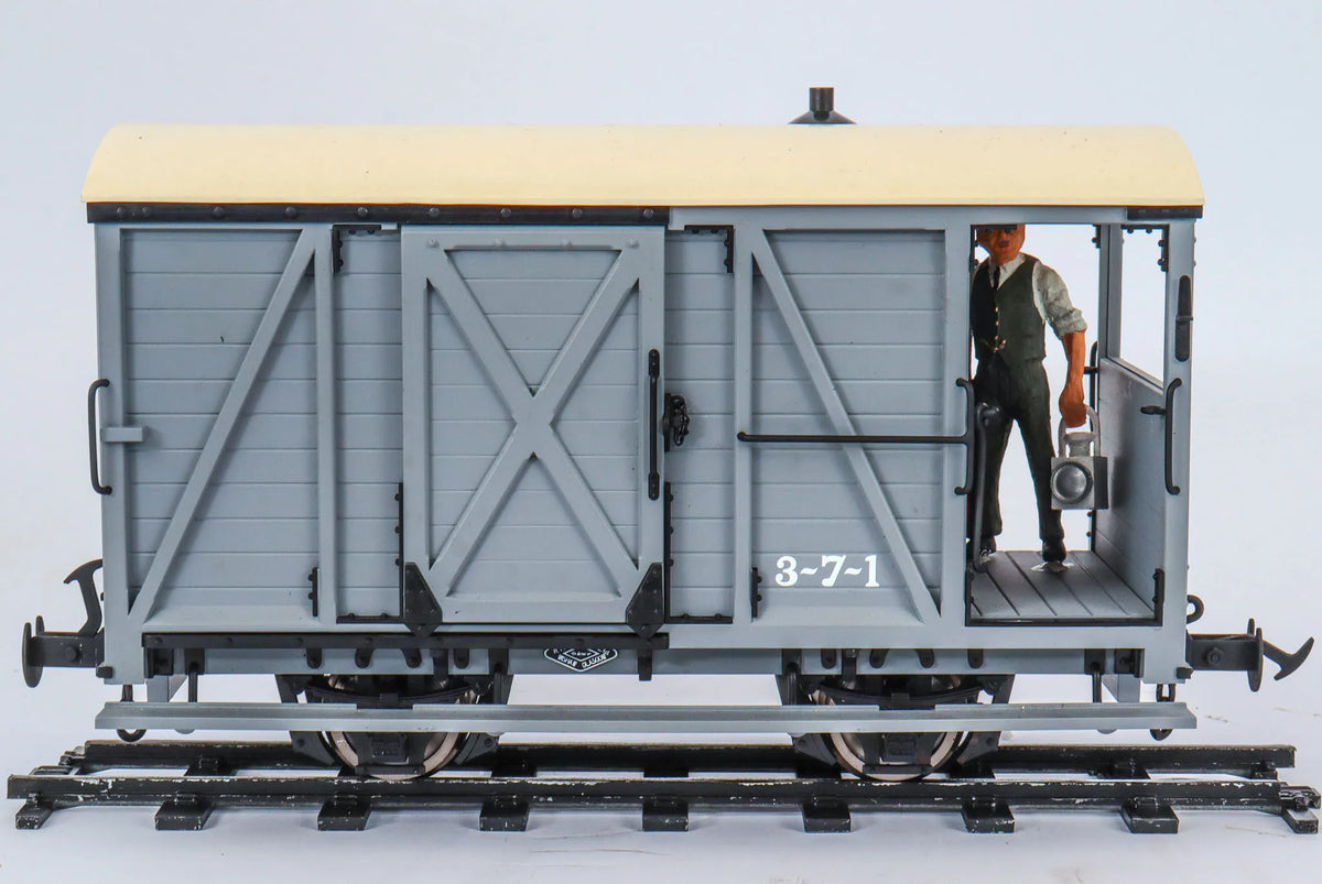 Six 32/45mm narrow gauge Welshpool & Llanfair wagons