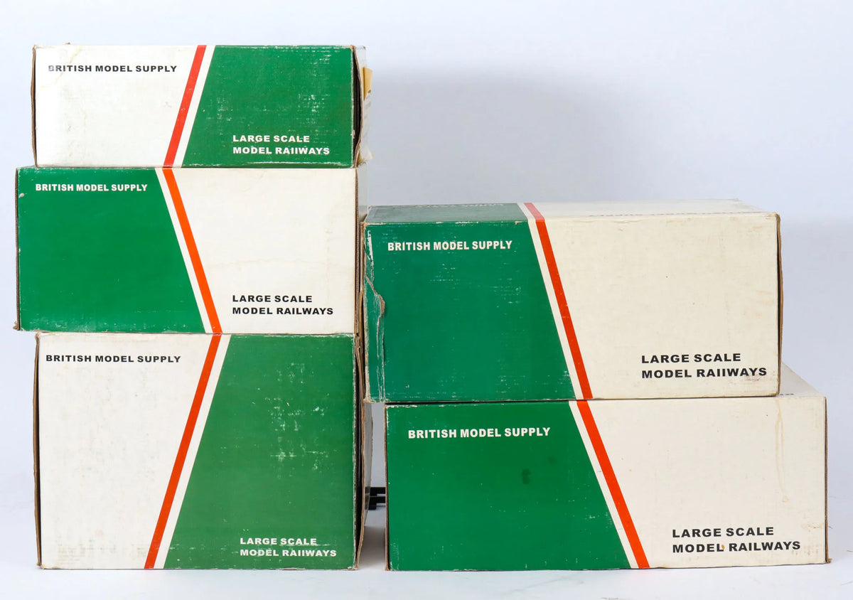 Six 32/45mm narrow gauge Welshpool & Llanfair wagons