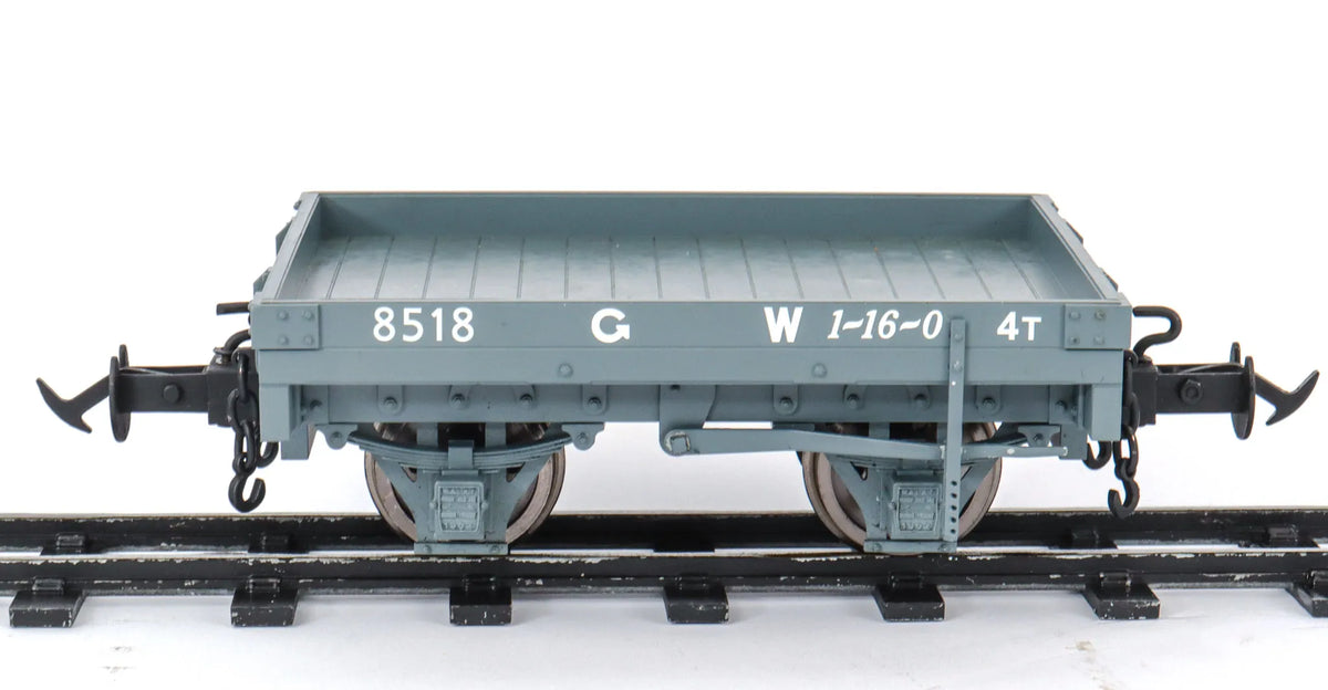 Six 32/45mm narrow gauge Welshpool & Llanfair wagons