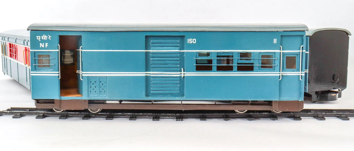 Five 32mm narrow gauge Darjeeling & Himalayan Railway coaches