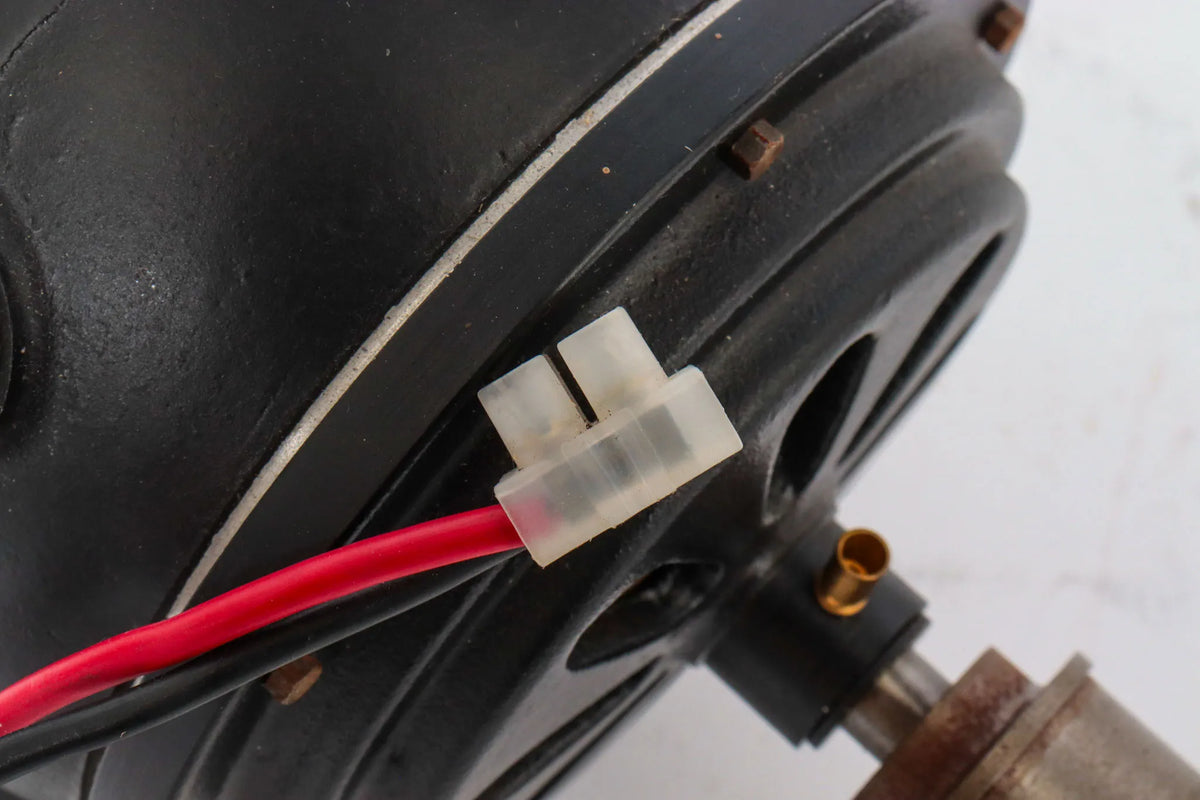 3 inch scale dynamo