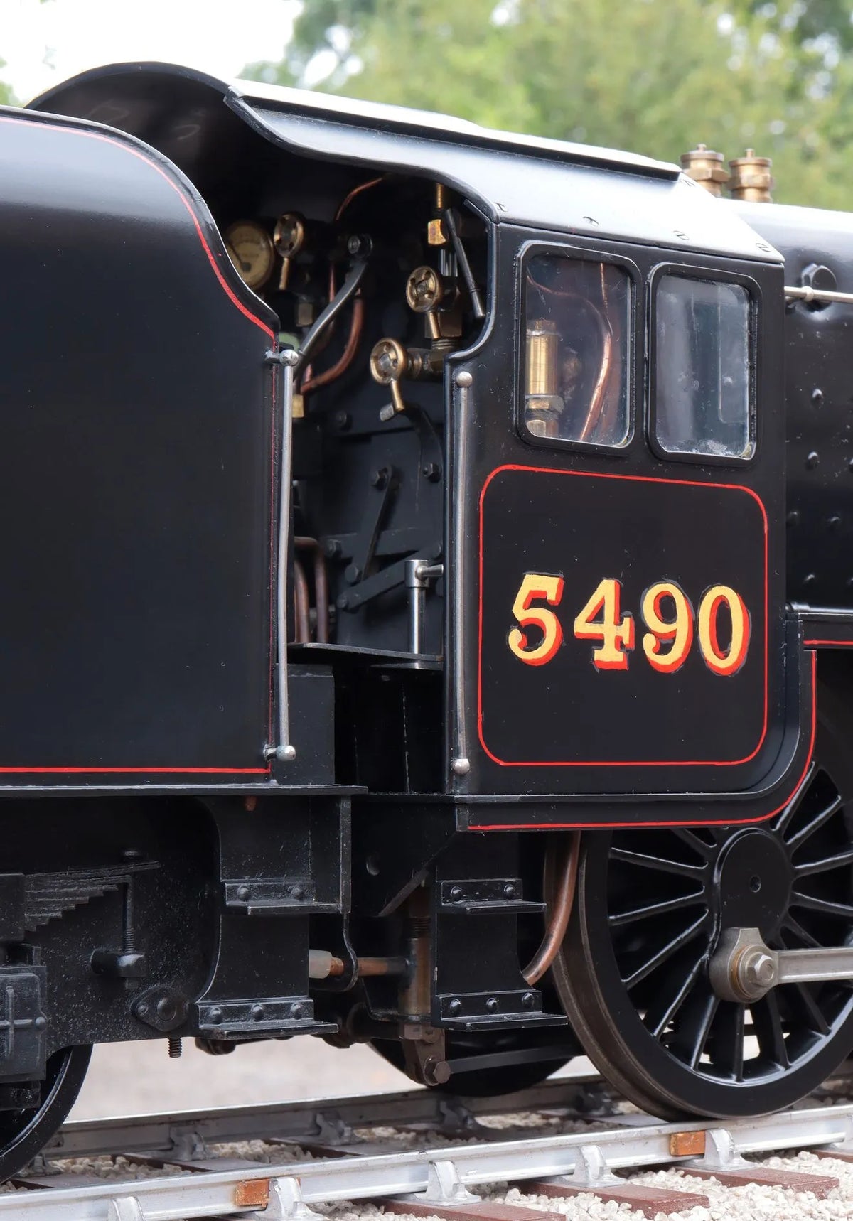 3 1/2 inch gauge LMS Black 5 4-6-0