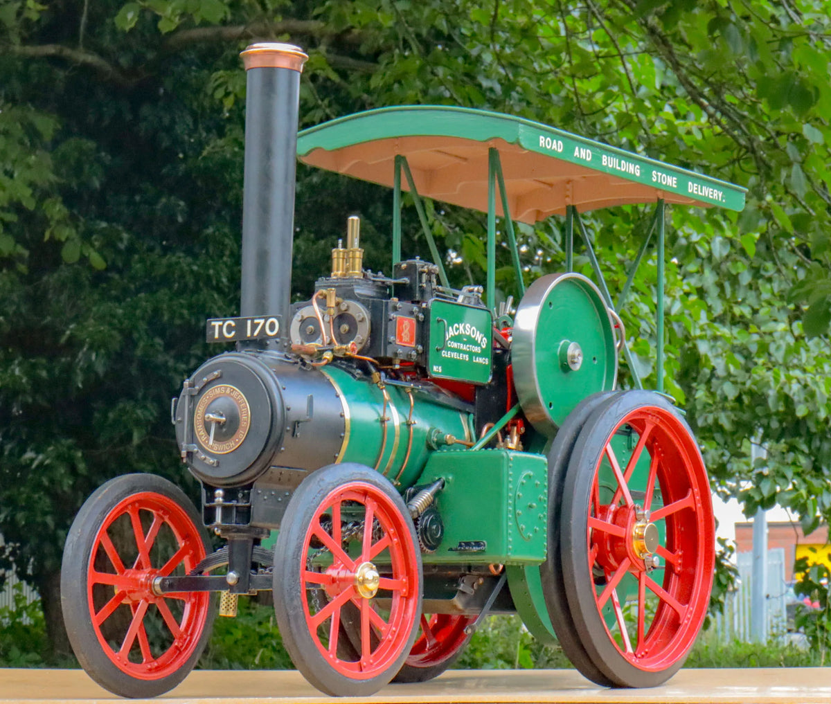 2 inch scale Ransomes, Sims & Jefferies DCC steam tractor