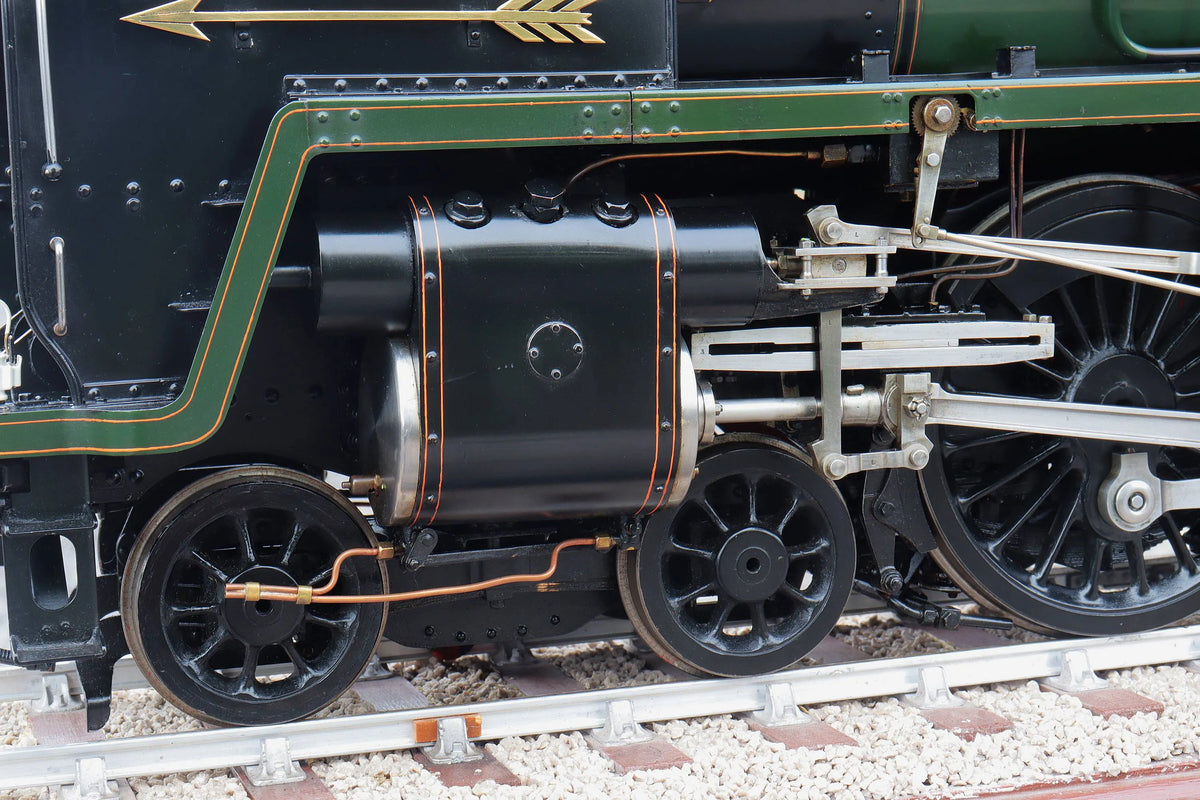 3 1/2 inch gauge BR Standard Class 7 No.70005 "John Milton"