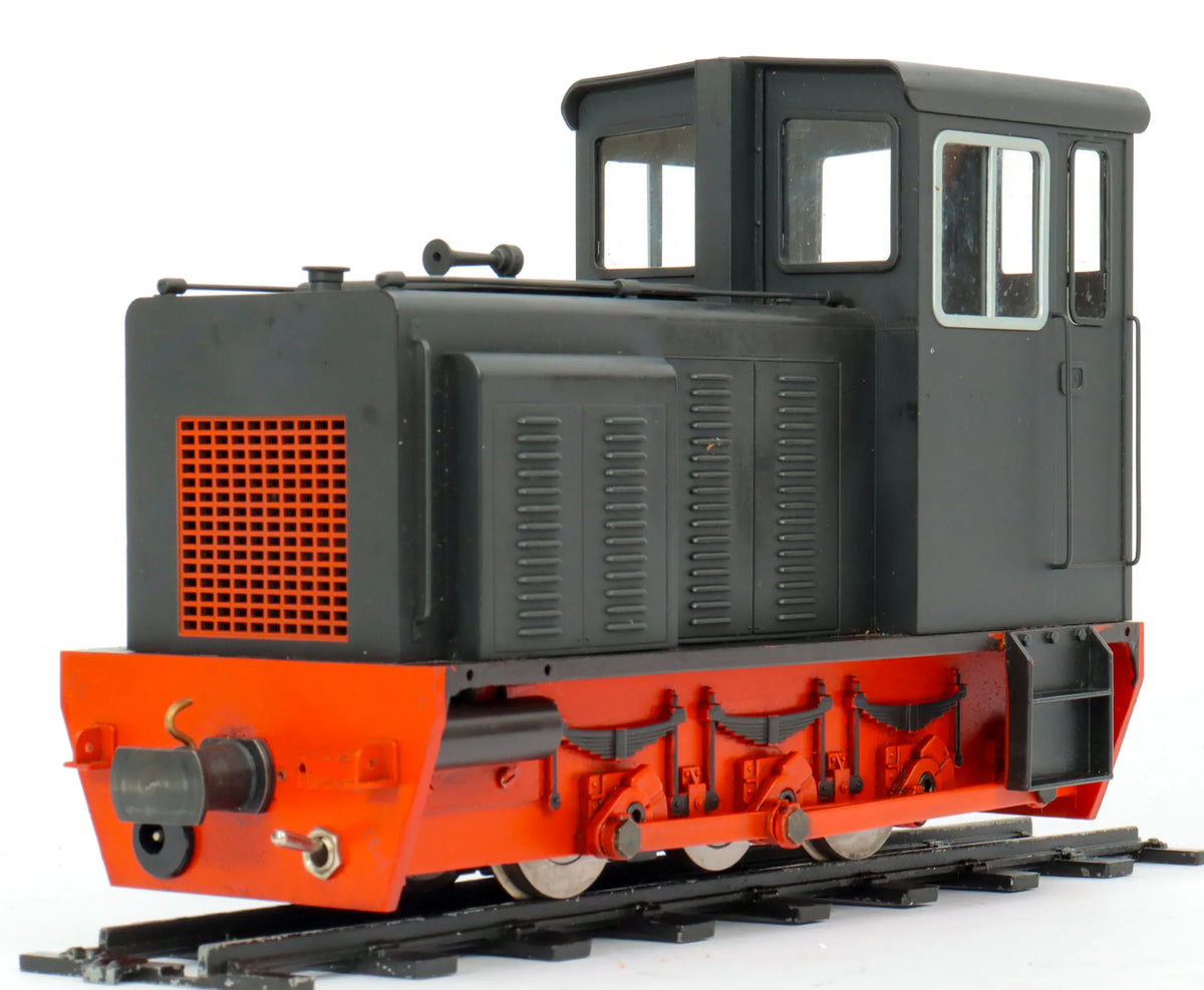 32/45mm Baguley Drewry 0-6-0 diesel