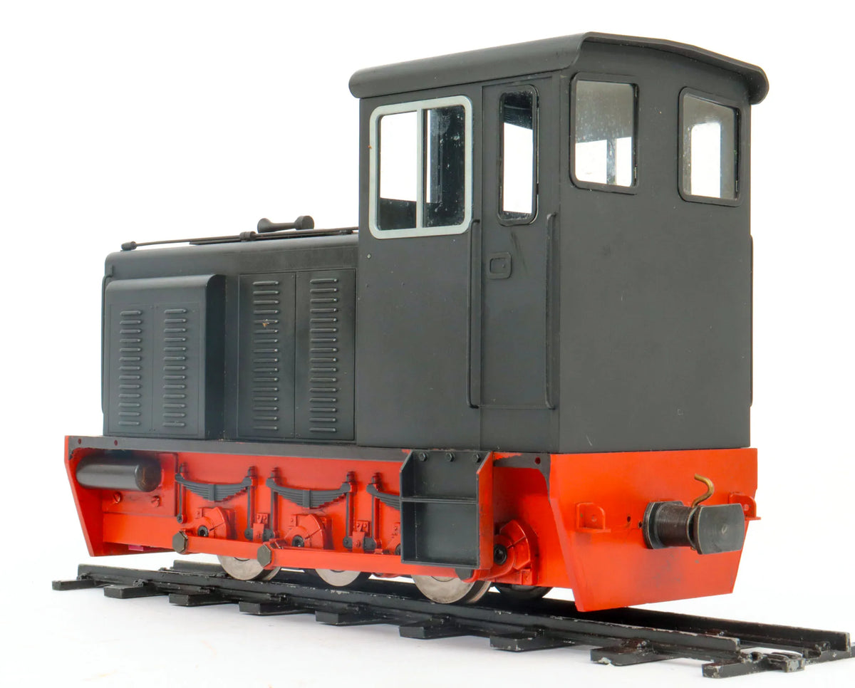 32/45mm Baguley Drewry 0-6-0 diesel