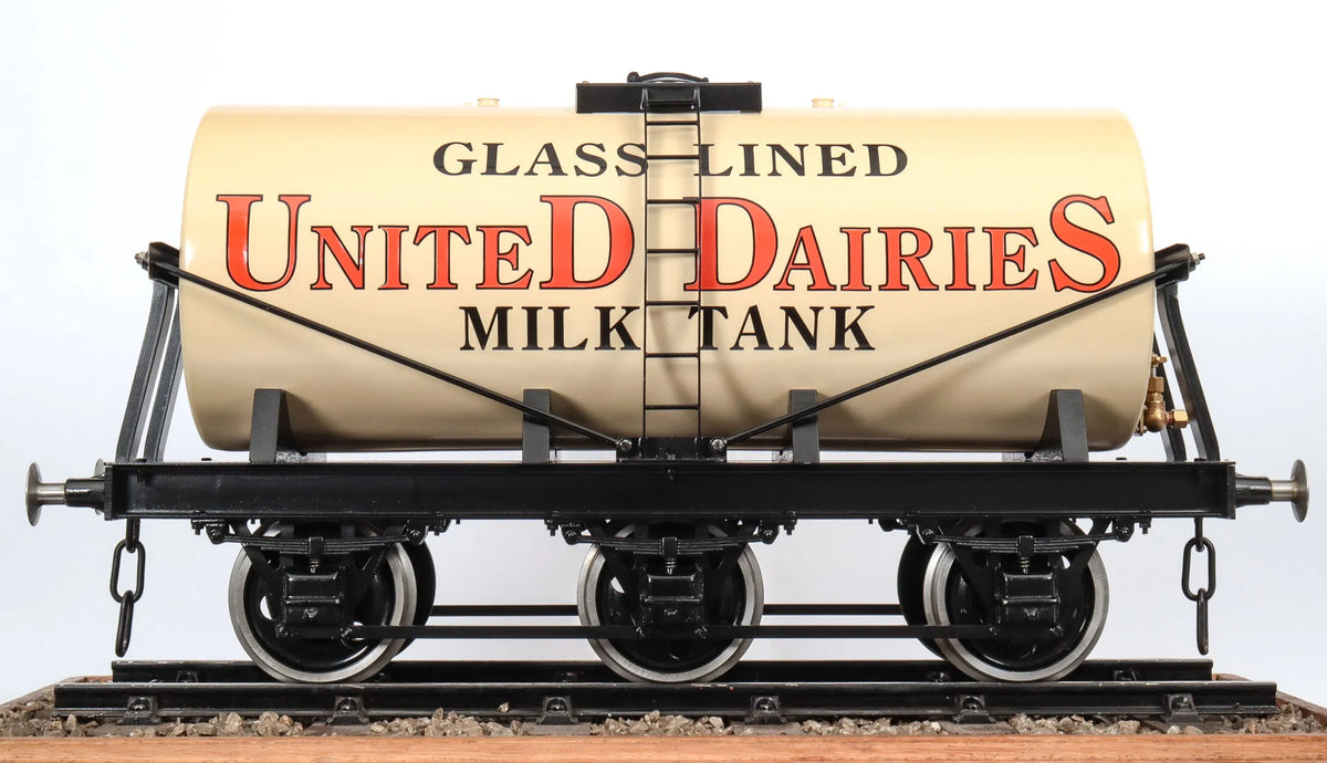 5 inch gauge 6-wheeled "United Dairies" tanker wagon