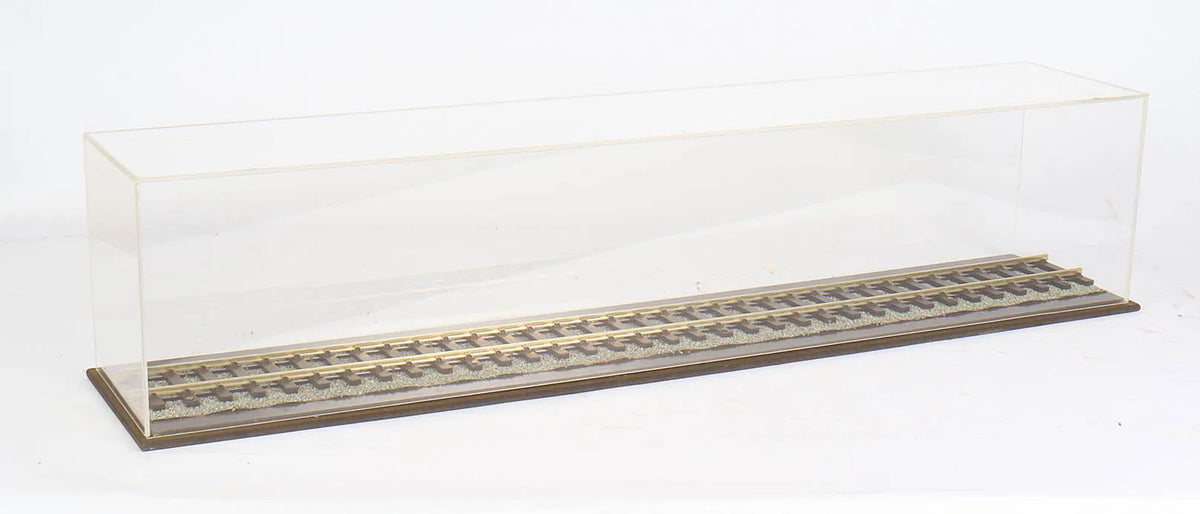 Display case with gauge 1 track