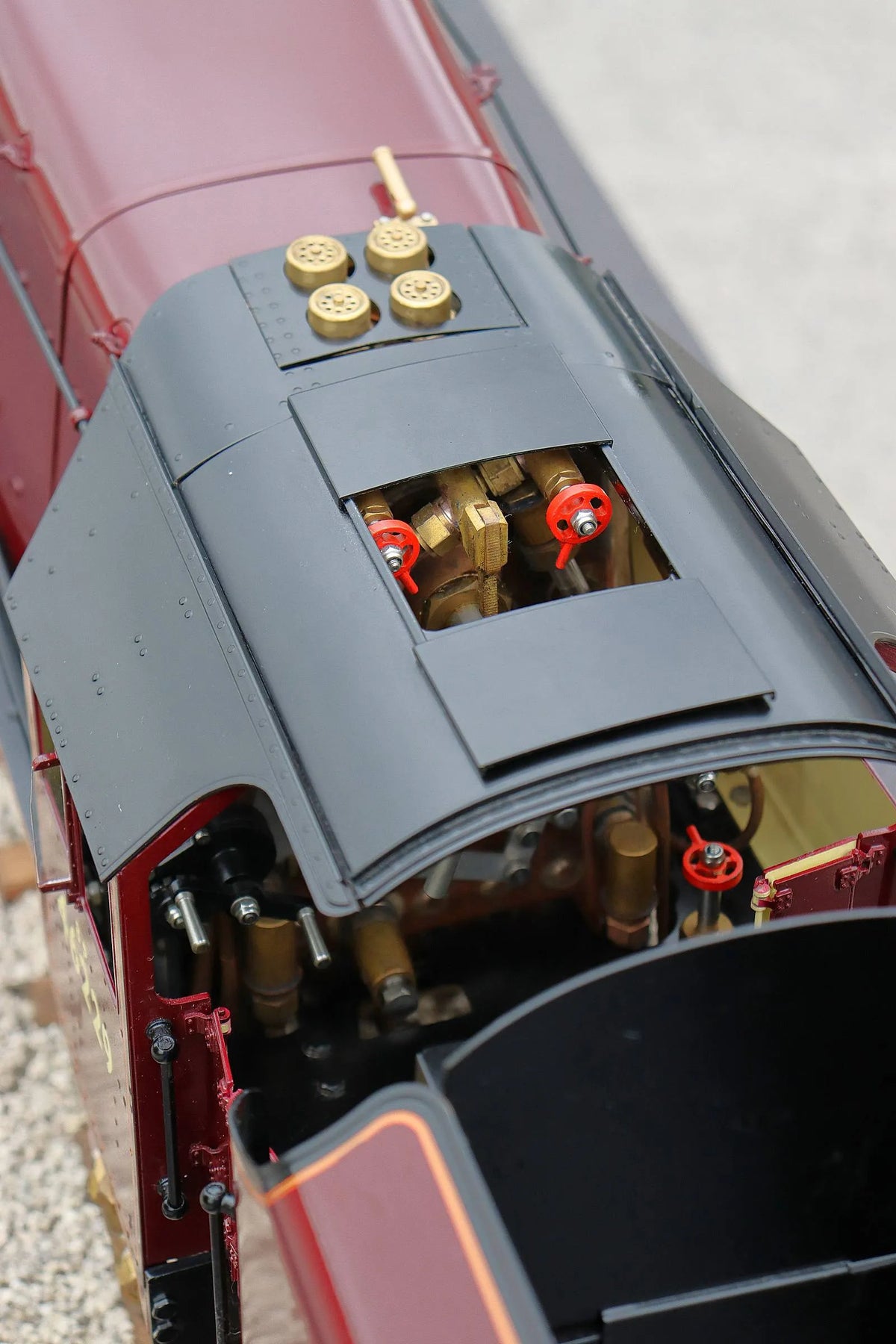 3 1/2 inch gauge LMS No.46229 "Duchess of Hamilton"