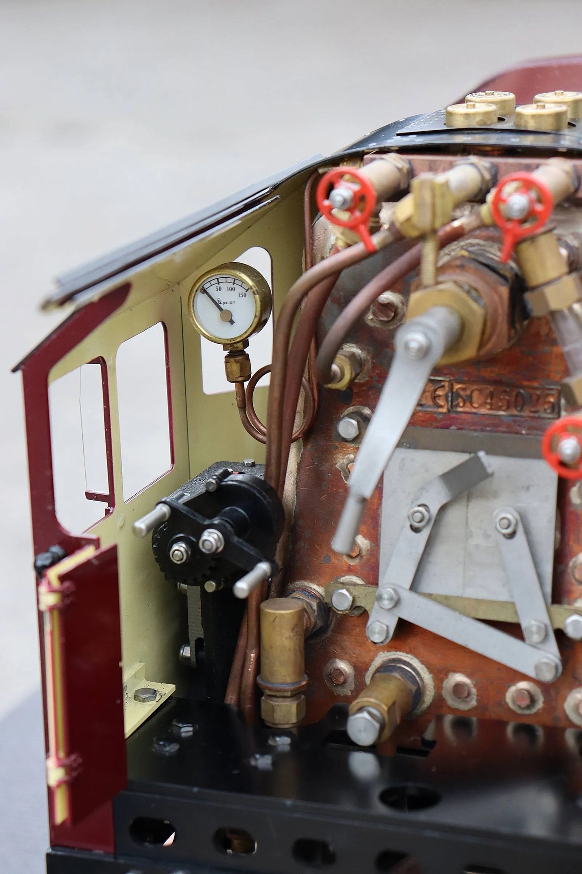 3 1/2 inch gauge LMS No.46229 "Duchess of Hamilton"