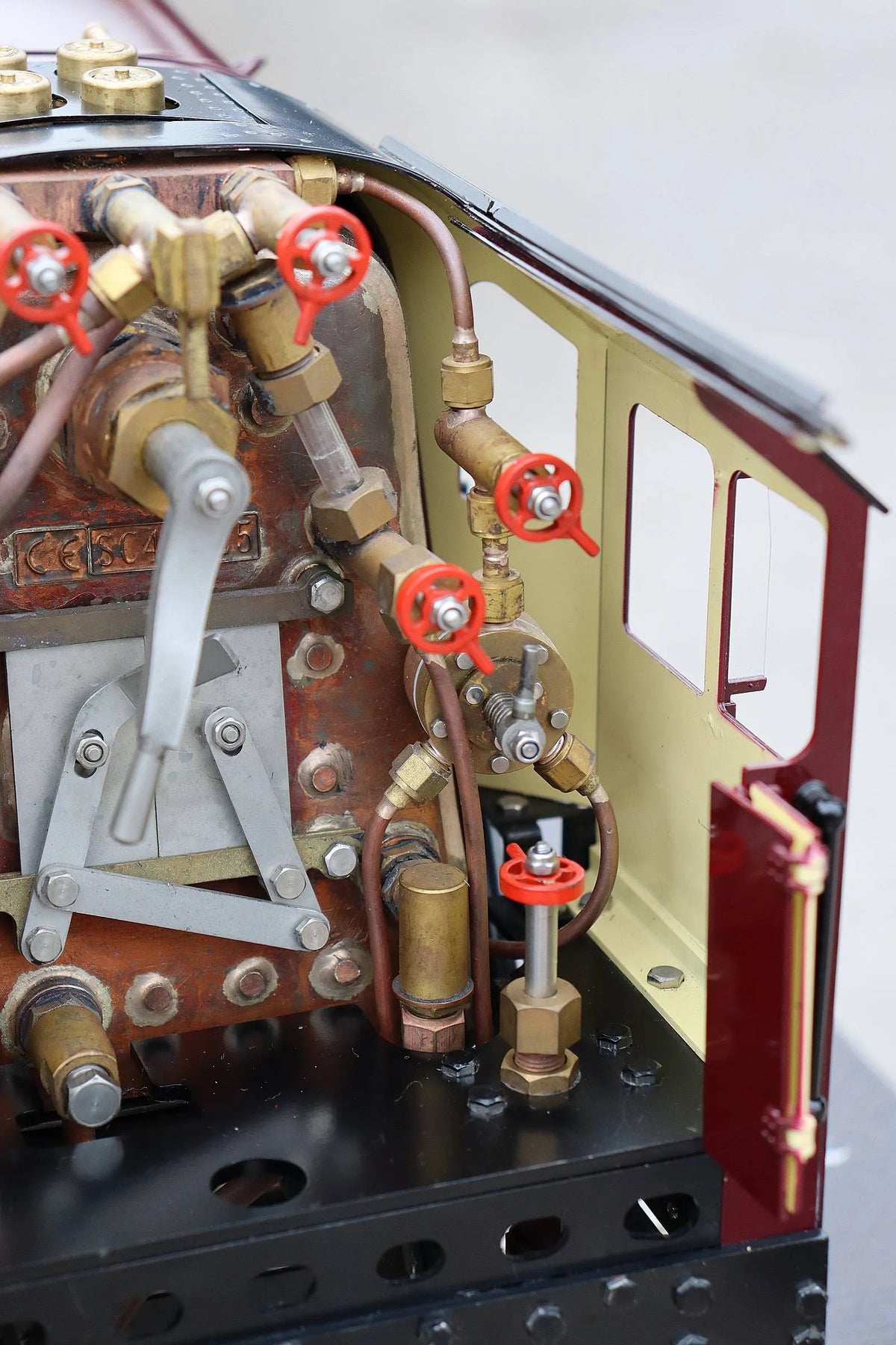 3 1/2 inch gauge LMS No.46229 "Duchess of Hamilton"