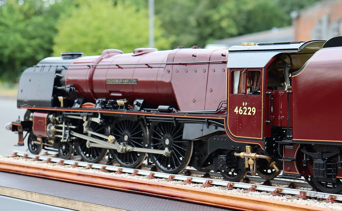 3 1/2 inch gauge LMS No.46229 "Duchess of Hamilton"