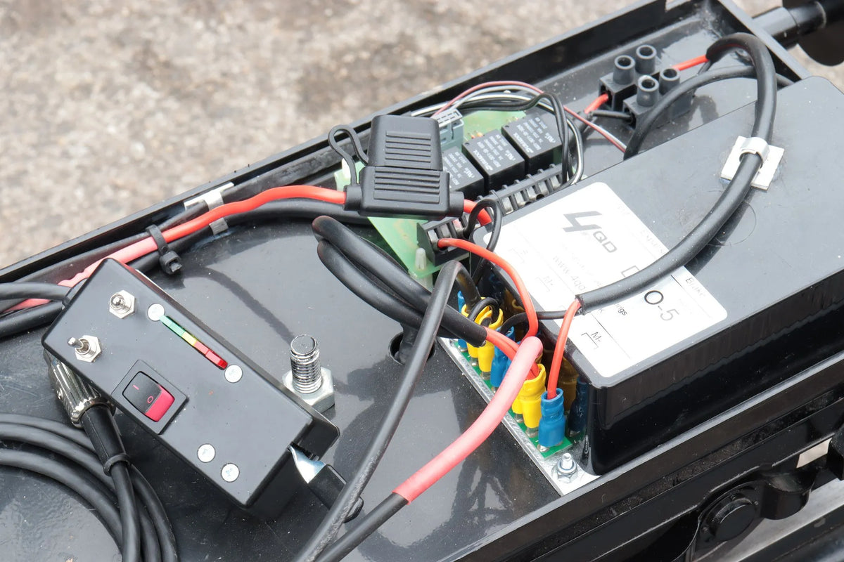5 inch gauge Class 73 battery electric