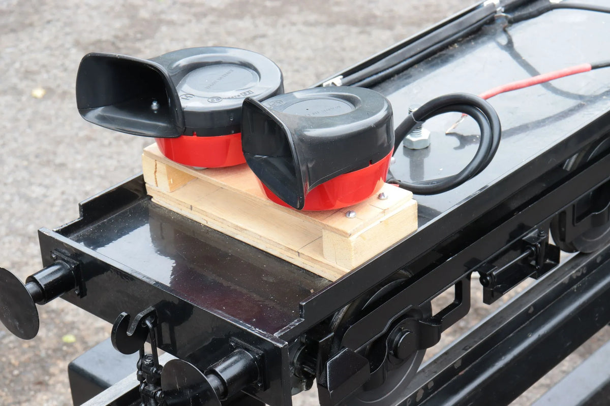 5 inch gauge Class 73 battery electric