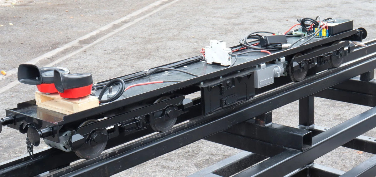 5 inch gauge Class 73 battery electric