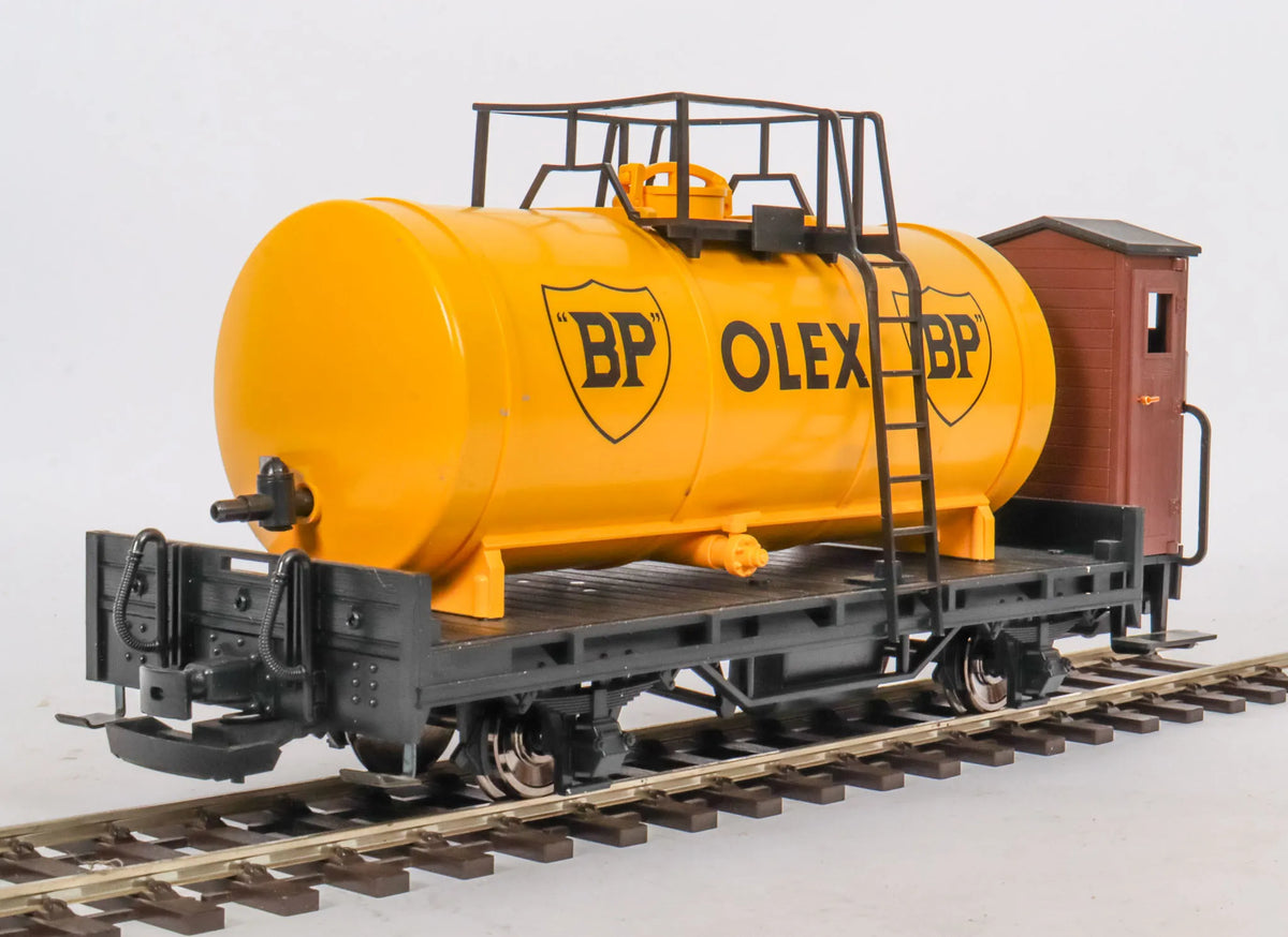 Pair of LGB BP oil tanker wagons