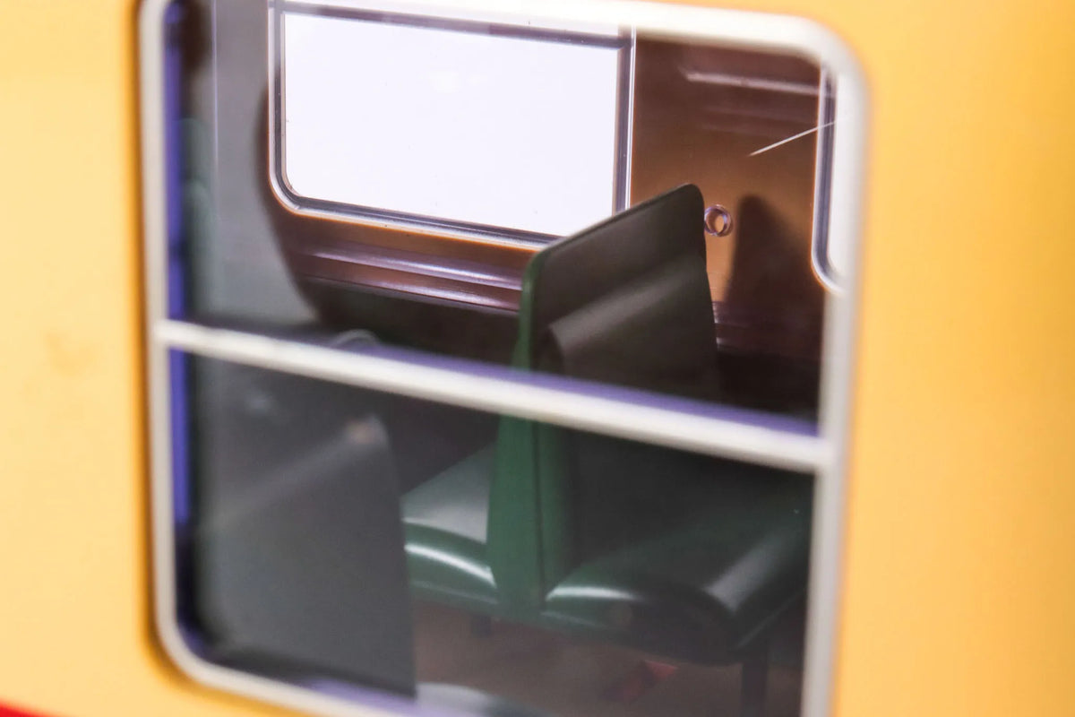 LGB 30730 2nd class passenger coach
