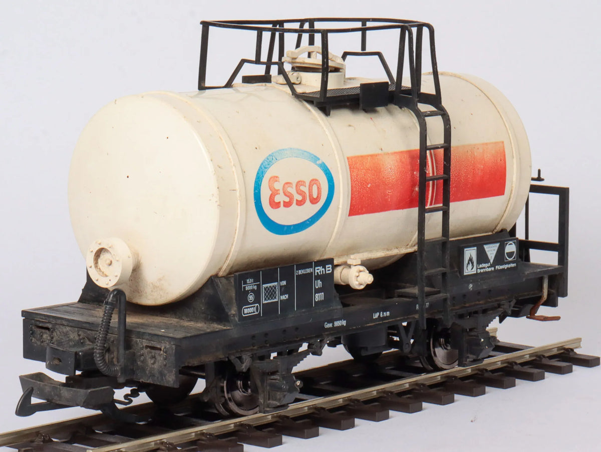 Pair of 45mm gauge wagons