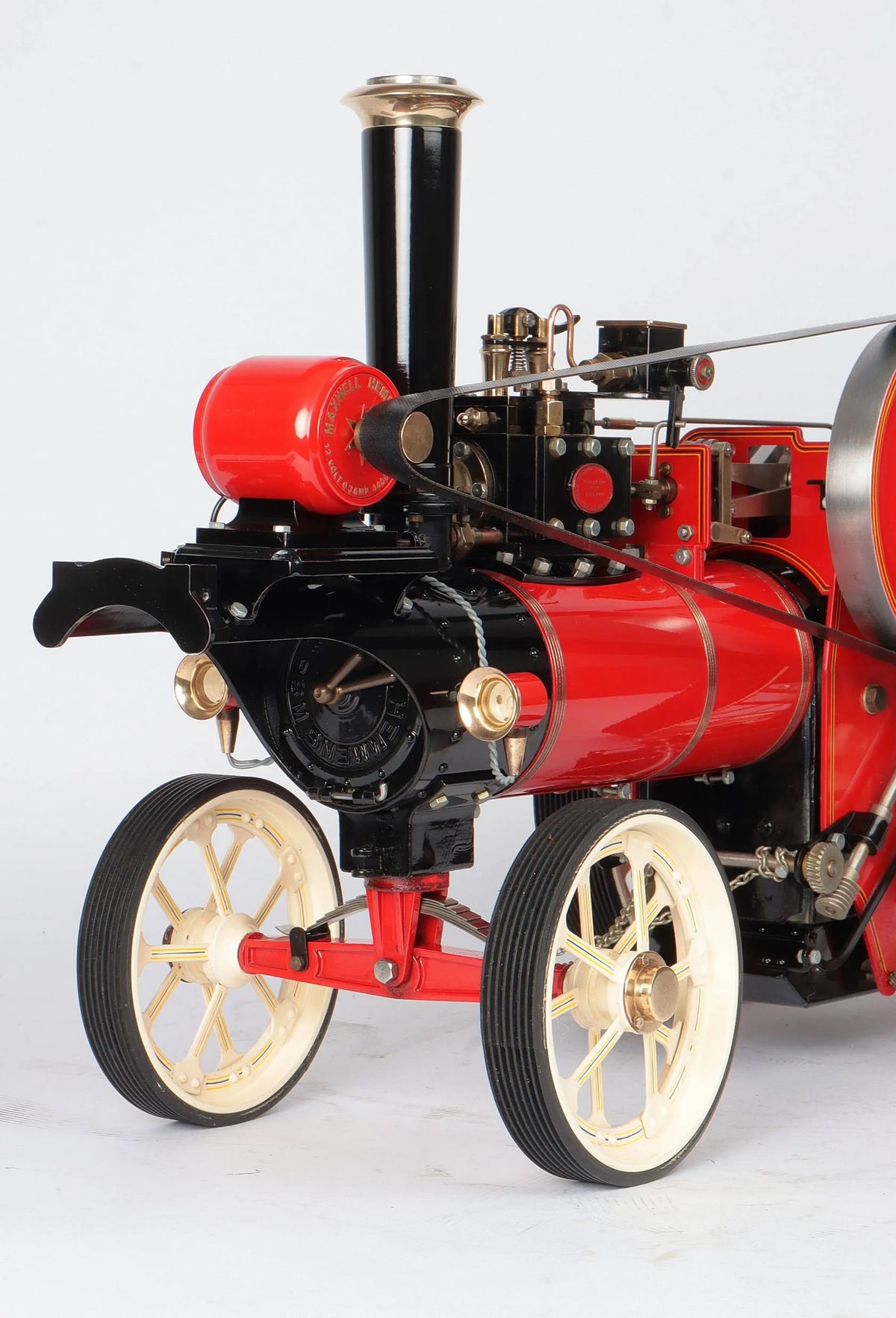 1 inch scale Maxwell Hemmens Showmans traction engine