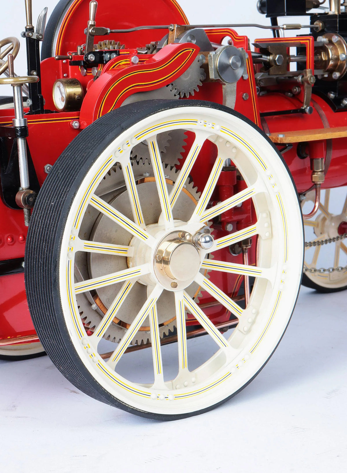 1 inch scale Maxwell Hemmens Showmans traction engine