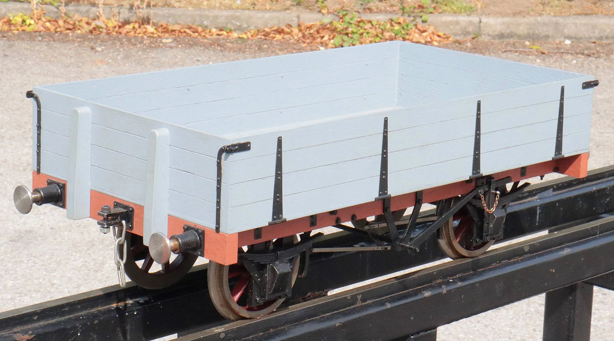 5 inch gauge 4 plank wagon
