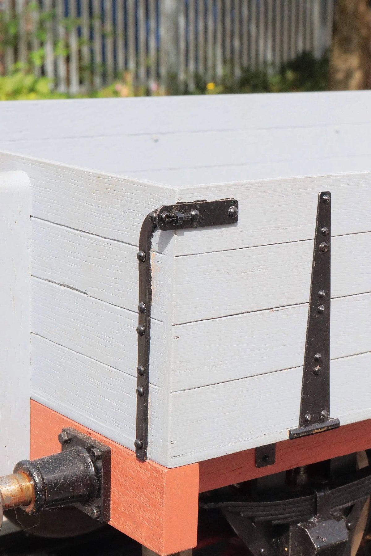 5 inch gauge 4 plank wagon